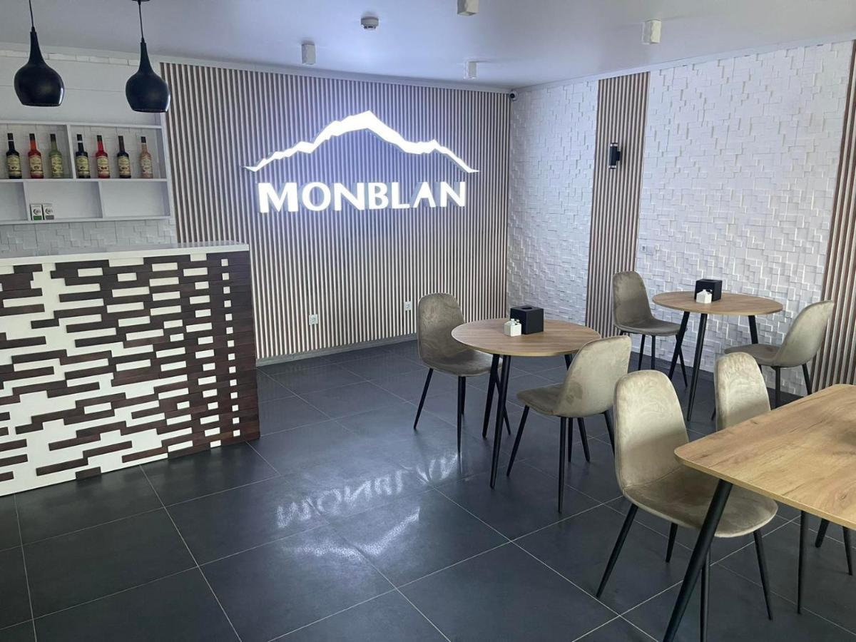Отель Monblan Jablunytsja Eksteriør bilde